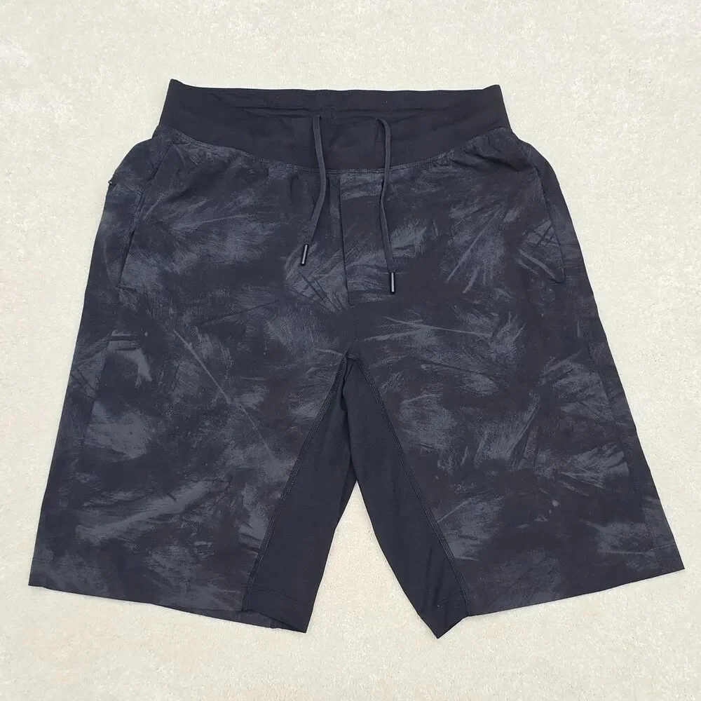 Lululemon Shorts Men's M Black Workout Athletic Shorts 11